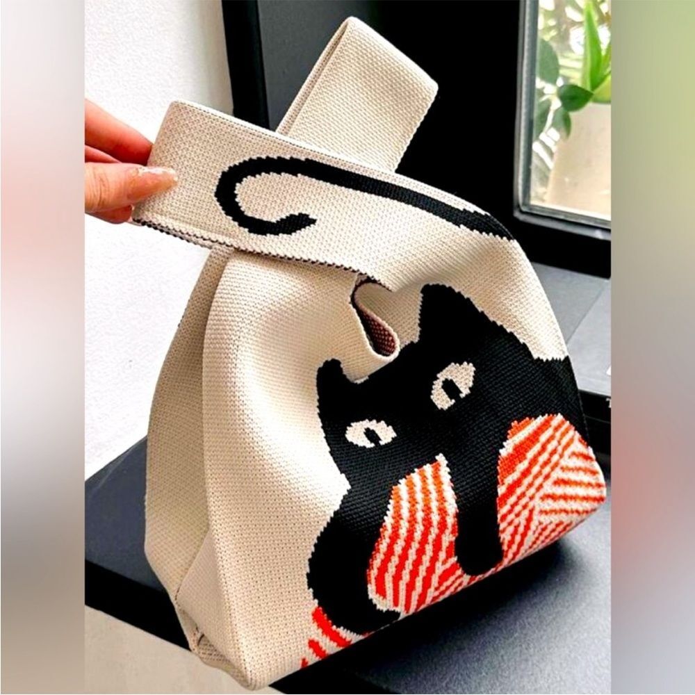 NWOT Knit Cat Mini Tote Cell Phone Bag